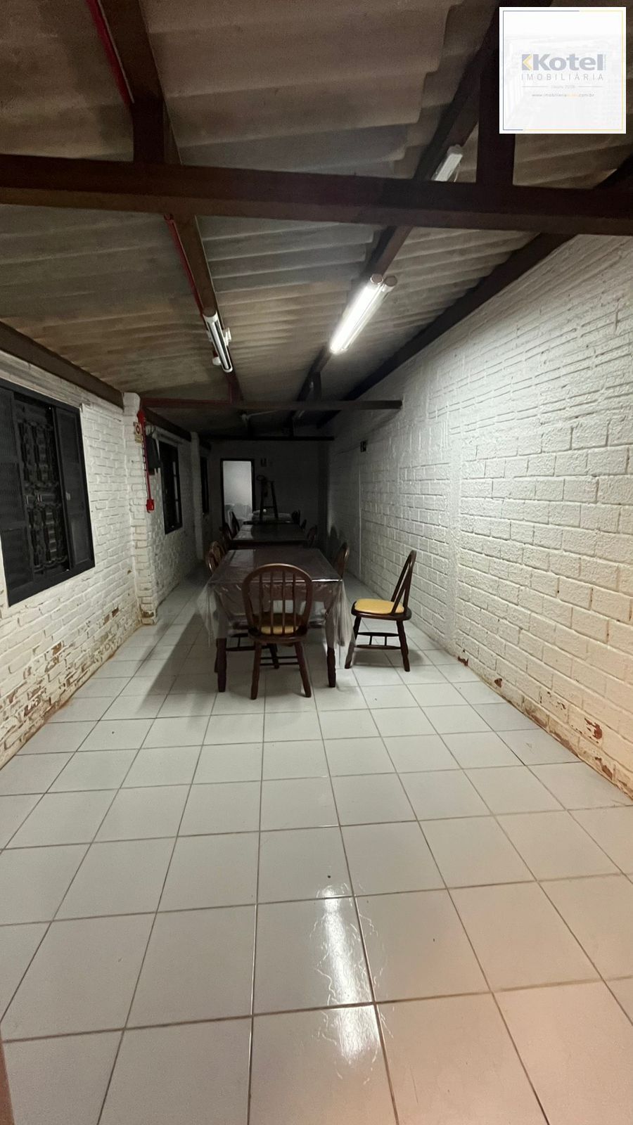 Apartamento 02 dormitórios, Bairro Praia de Belas, Porto Alegre/RS — foto 2