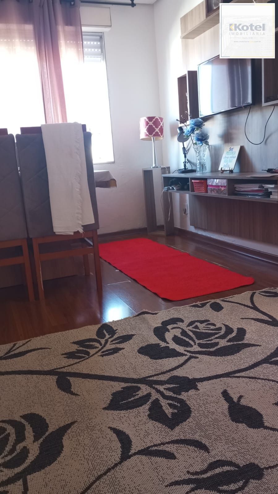 Apartamento de 02 dormitórios, no Vila Nova, Porto Alegre/RS