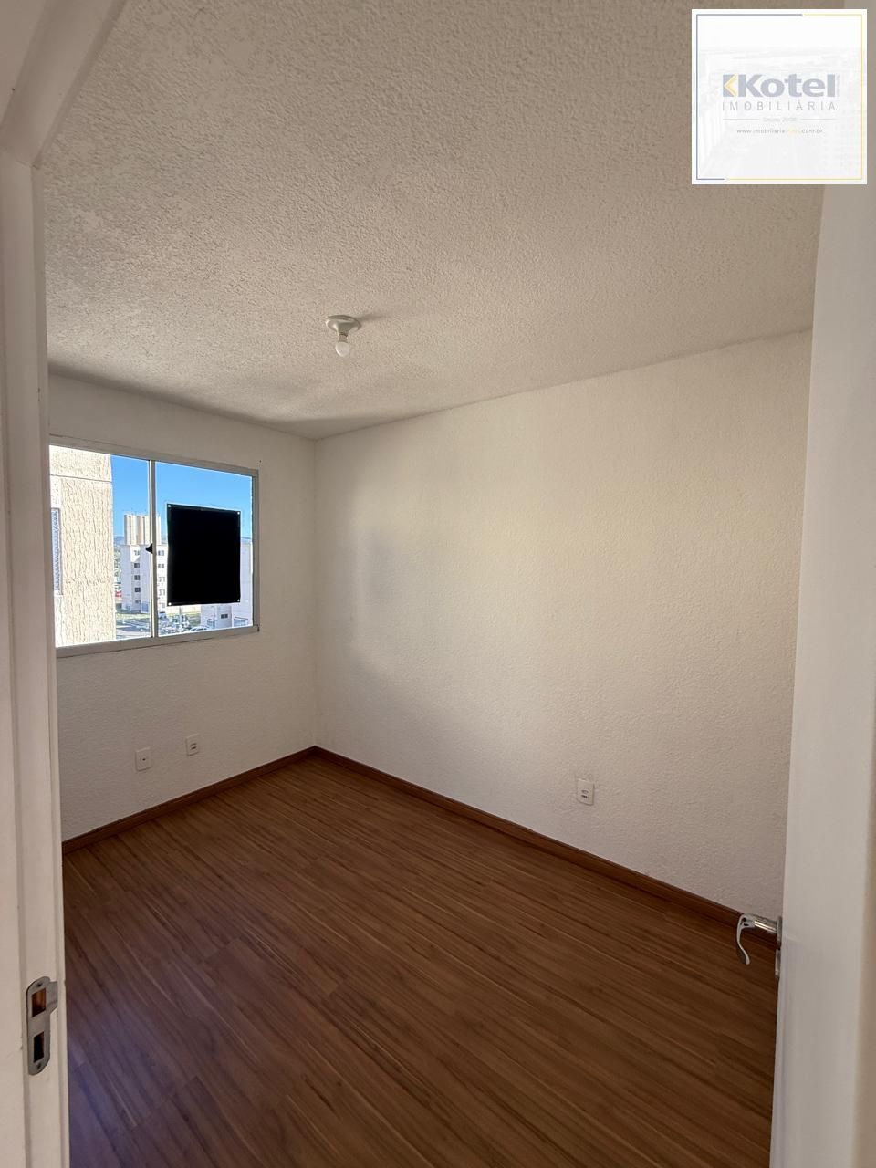 Excelente apartamento reformado, com 2 dormitórios, Vila São Borja, Porto Alegre/RS — foto 3