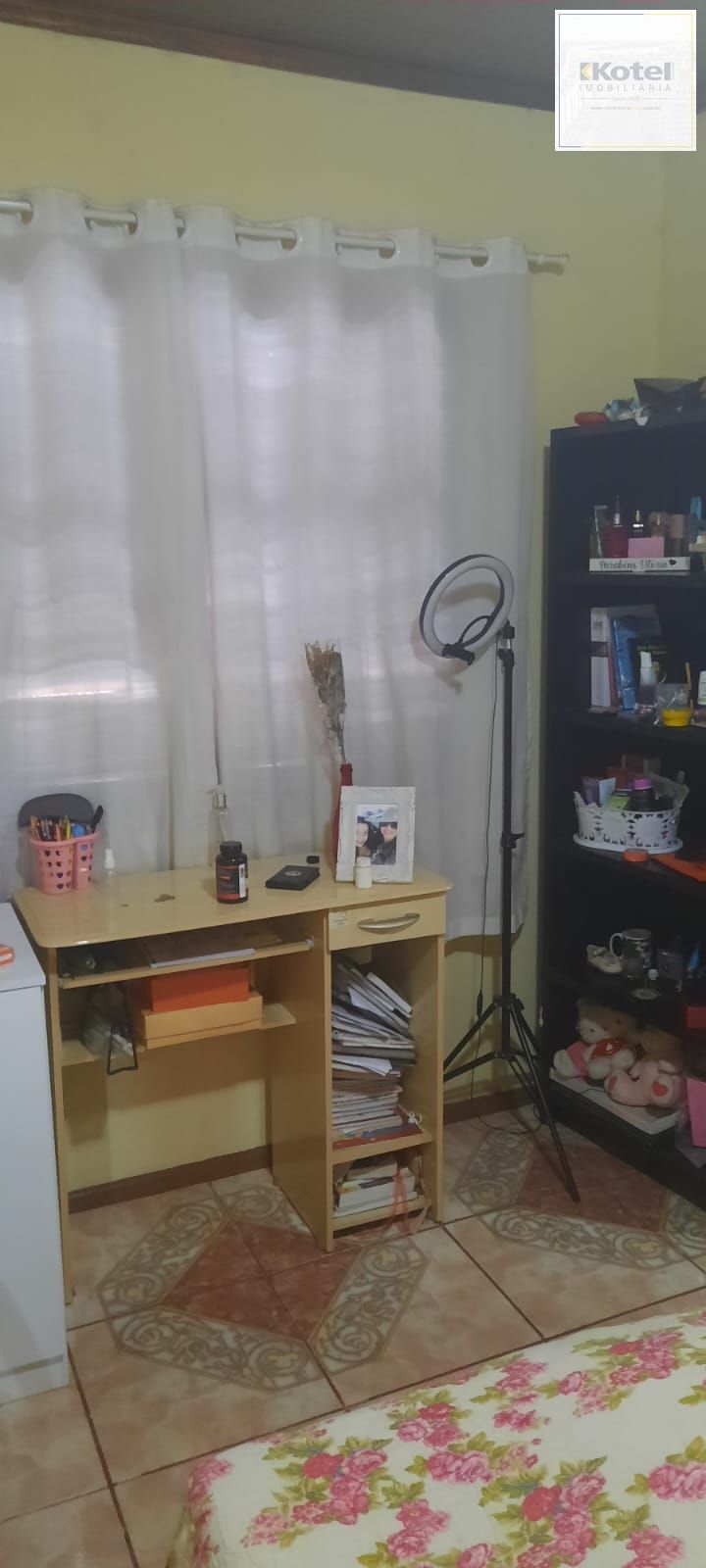 Casa com 03 dormitórios, Bairro Rubem Berta, Porto Alegre, Rio Grande do Sul — foto 2