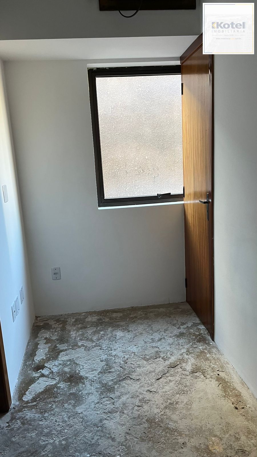 Escritório para venda com 30m², Bairro Rio Branco, Porto Alegre/RS