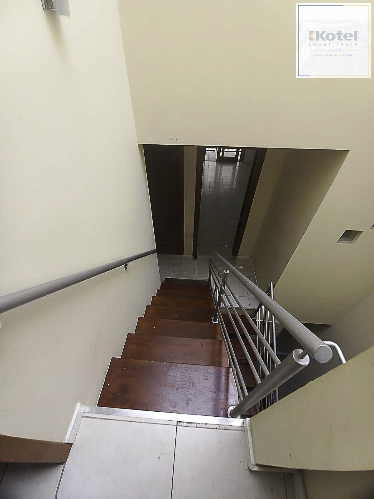 Casa com 192m², Bairro Medianeira, Porto Alegre, Rio Grande do Sul — foto 2