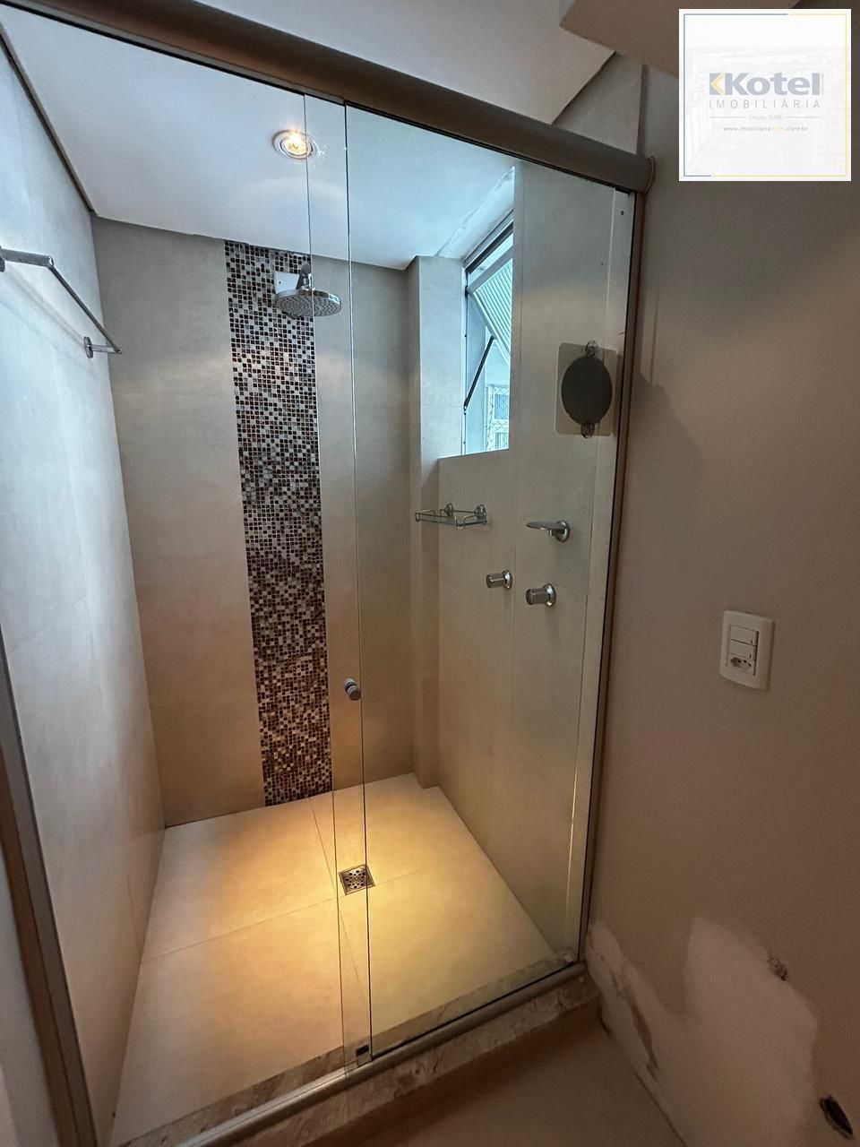 Amplo Apartamento de 183m² na Anita Garibaldi com 2 Vagas, Depósito e Projeto para Cobertura — foto 3
