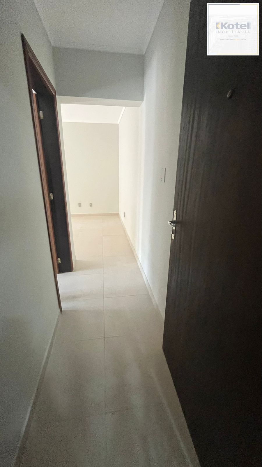 Apartamento com sacada, Bairro Nossa Senhora das Graças, Canoas/RS