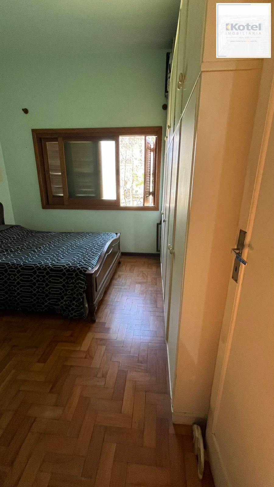 Casa com 03 dormitórios, Bairro Santana, Porto Alegre/RS — foto 4