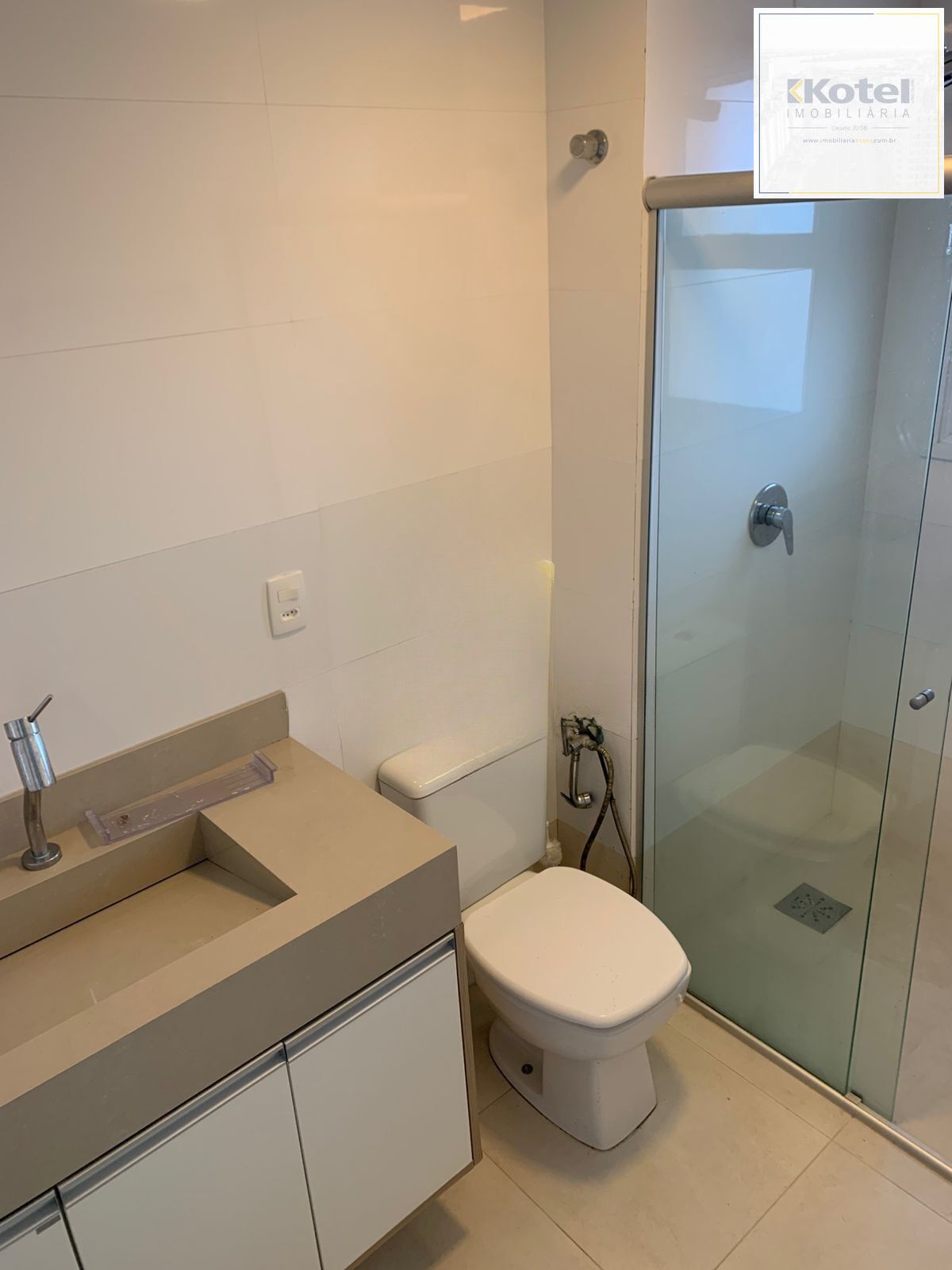 Amplo Apartamento de 3 Dormitórios com 151m² no Centro de Torres