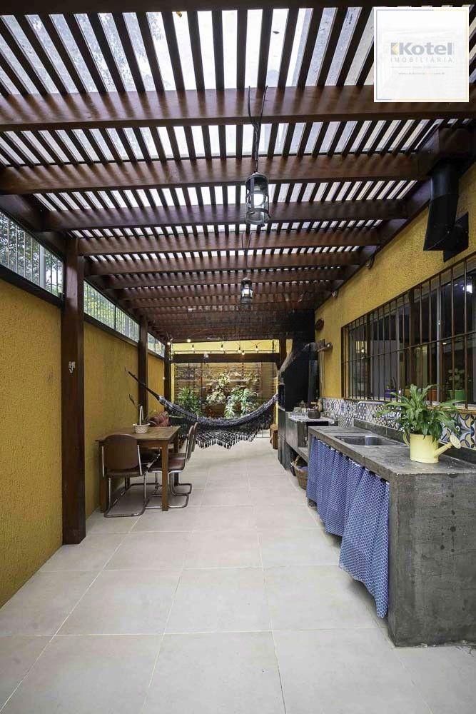 Casa com 02 pavimentos, 03 dormitórios, Bairro Intercap, Porto Alegre, Rio Grande do Sul — foto 2
