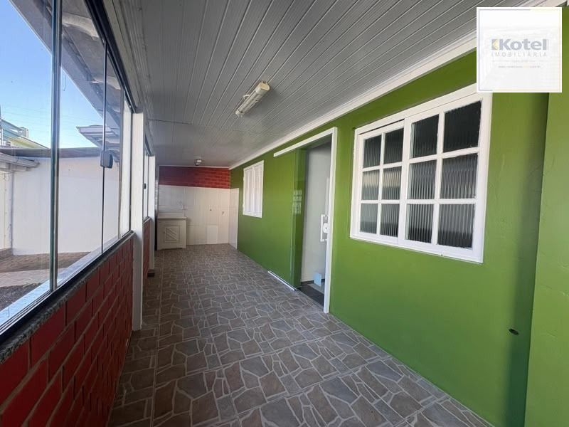 Casa a venda com 2 quartos no bairro Mont Serrat