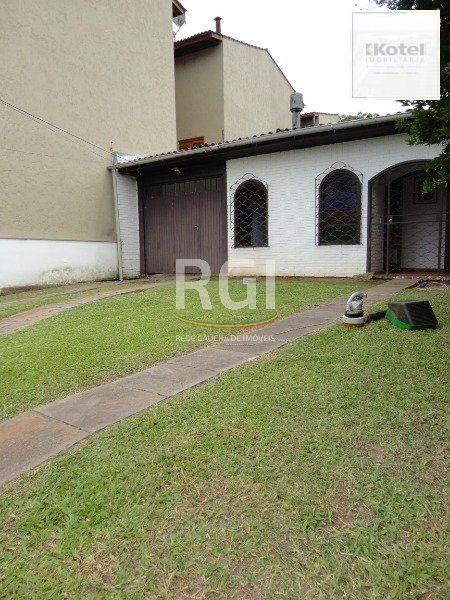 Casa para Venda - 100m², 3 dormitórios, 4 vagas - Guarujá — foto 2