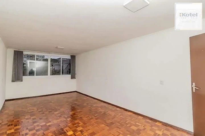 Sala comercial à venda na Avenida Azenha/ 68M²
