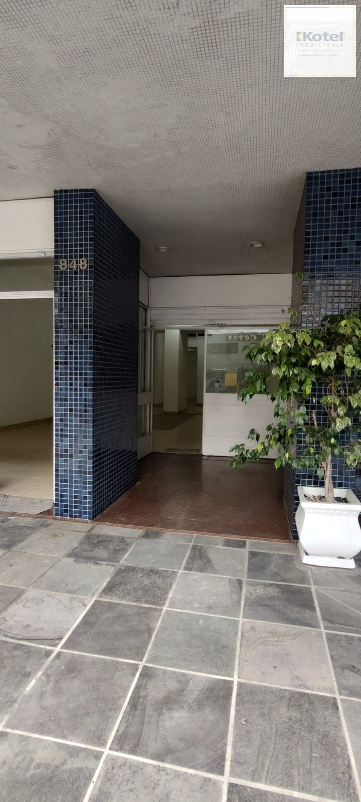Sala Comercial térrea no Centro de Porto Alegre