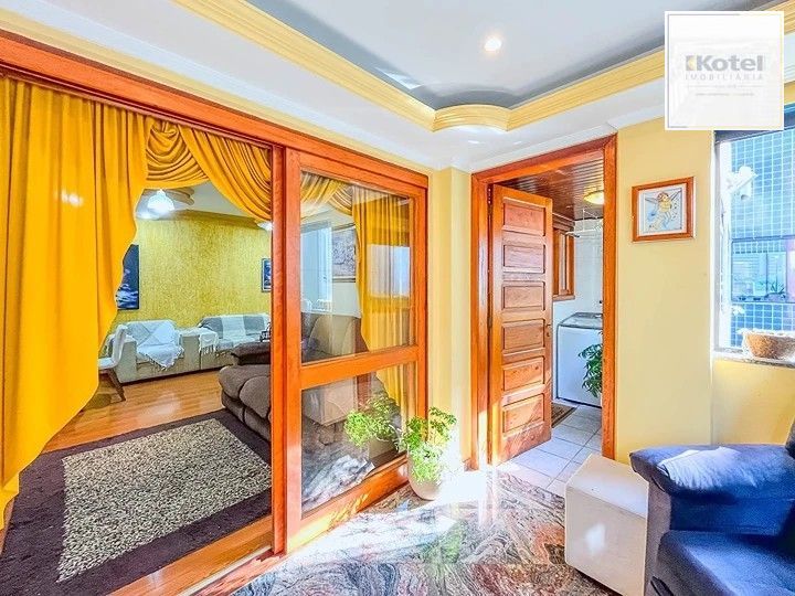 Apartamento/Elevador/2 Dorm/Sacada/Churrasqueira/Vaga Coberta/ semi-mobiliado/Jardim Itu Sabara/