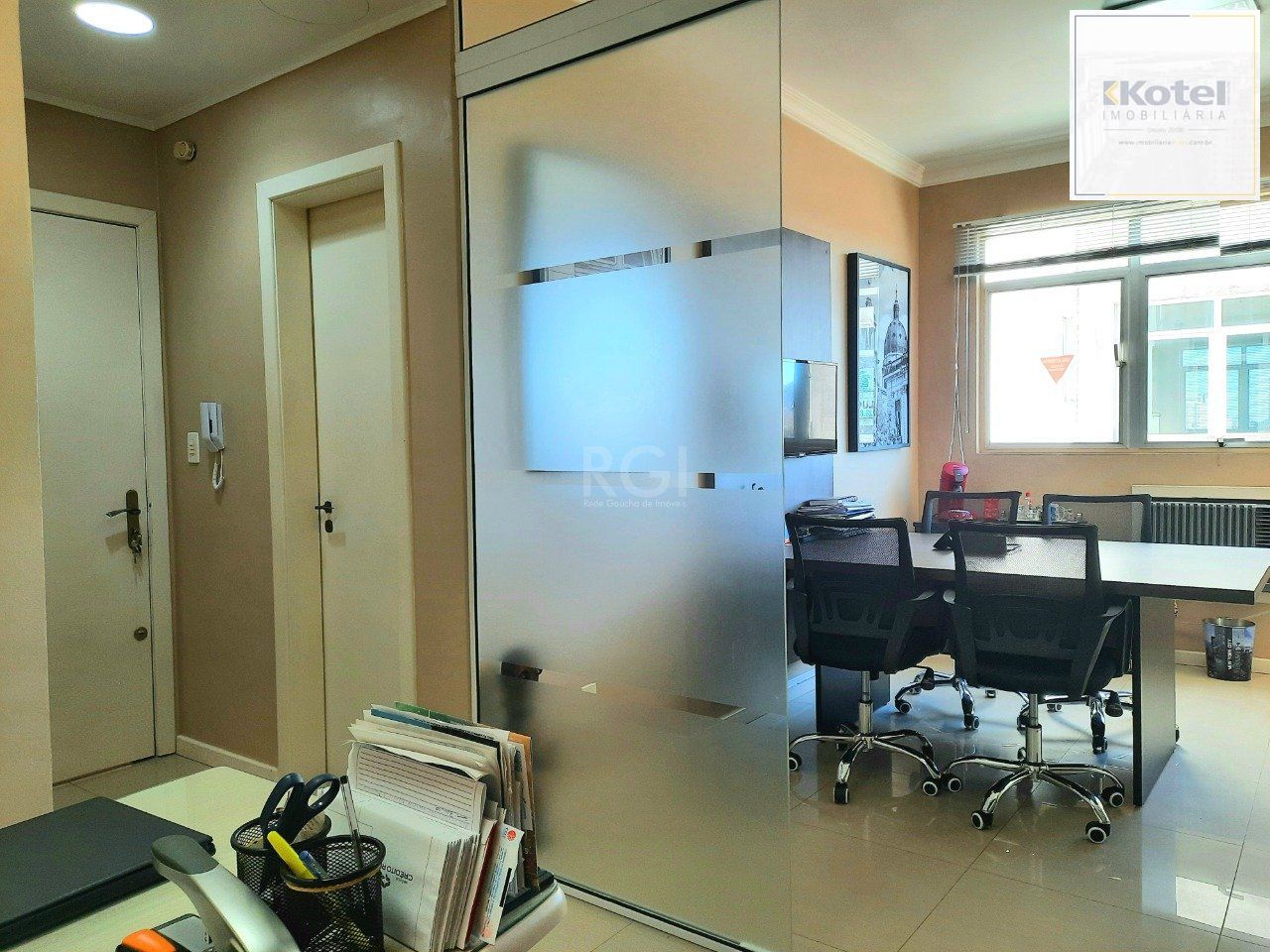 Sala Comercial Duplex com Vista para a Nova Ponte do Guaíba | 49m² | São João