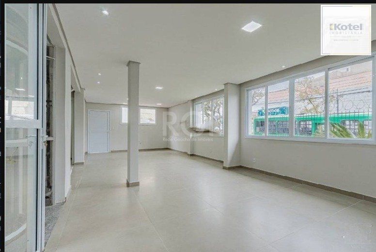 Casa para Venda - 220m², 3 dormitórios, sendo 2 suites, 2 vagas - Partenon — foto 5
