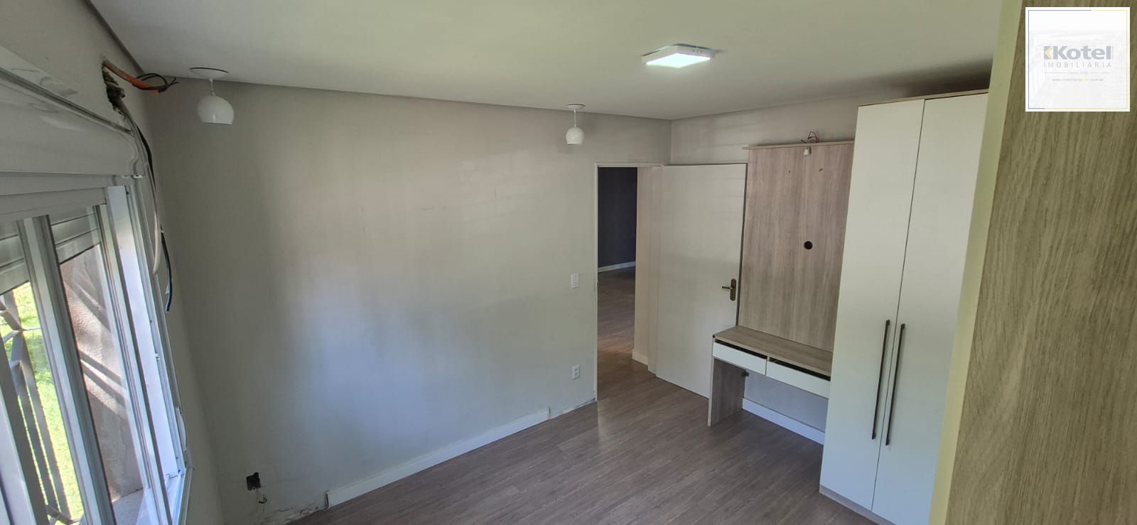 Apartamento 2 Dormiótios / Cond. fechado/ piscina/ excelente localização