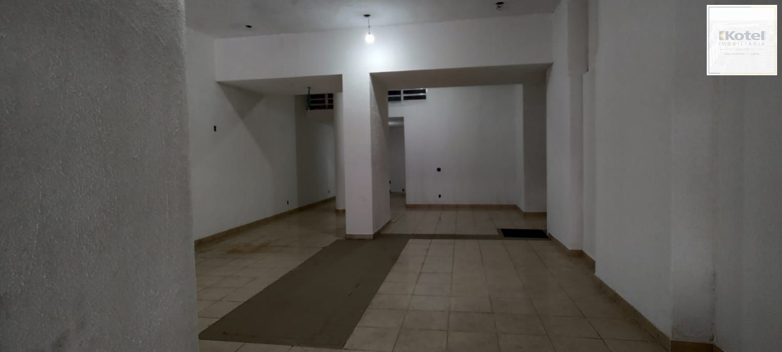 Sala Comercial térrea no Centro de Porto Alegre