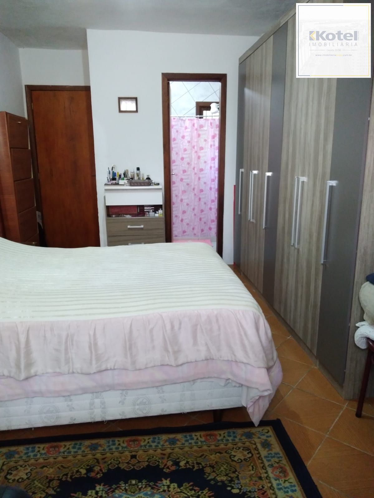Casa para Venda - 120m², 2 dormitórios, 2 vagas - Jardim Floresta