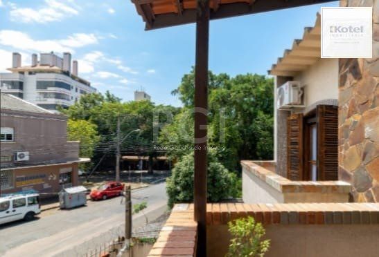 Casa para Venda - 287m², 4 dormitórios, sendo 2 suites, Higienópolis