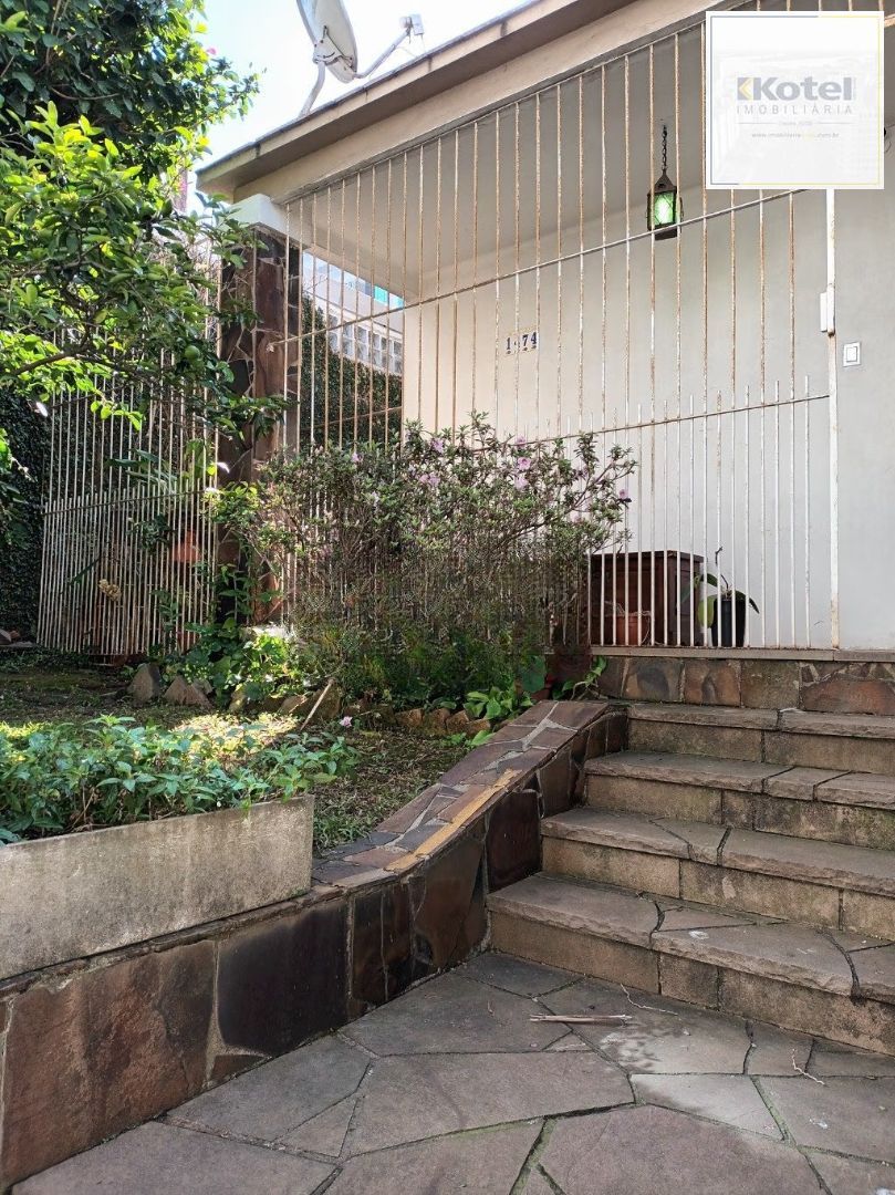 Casa a venda Bairro Higienópolis / 2 dorm / 2 vagas — foto 2