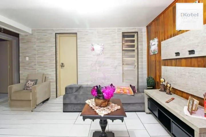 Casa a venda 3 dormitórios / Jardim Sabará