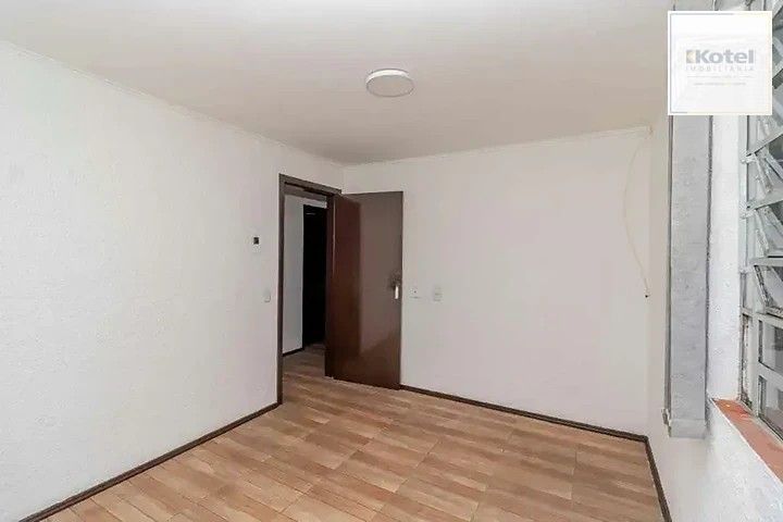Sala comercial à venda na Avenida Azenha/ 68M²
