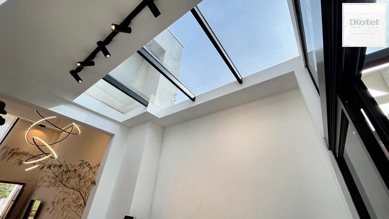 Casa Moderna com Suíte, Hidromassagem, Jardim e 2 Vagas — foto 4