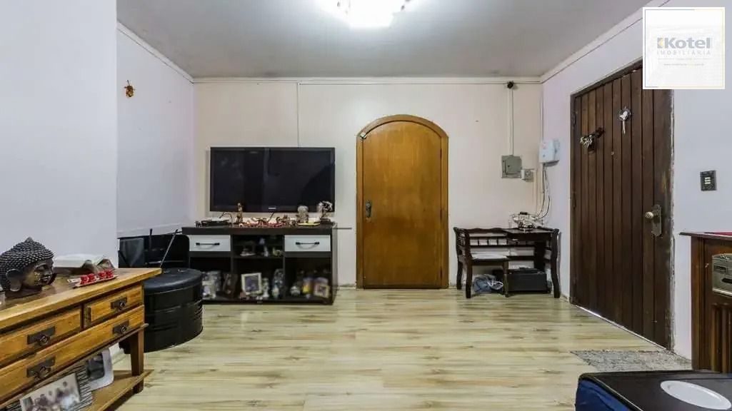 Casa/sobrado 3 dormitórios no bairro Auxiliadora em Porto Alegre — foto 5