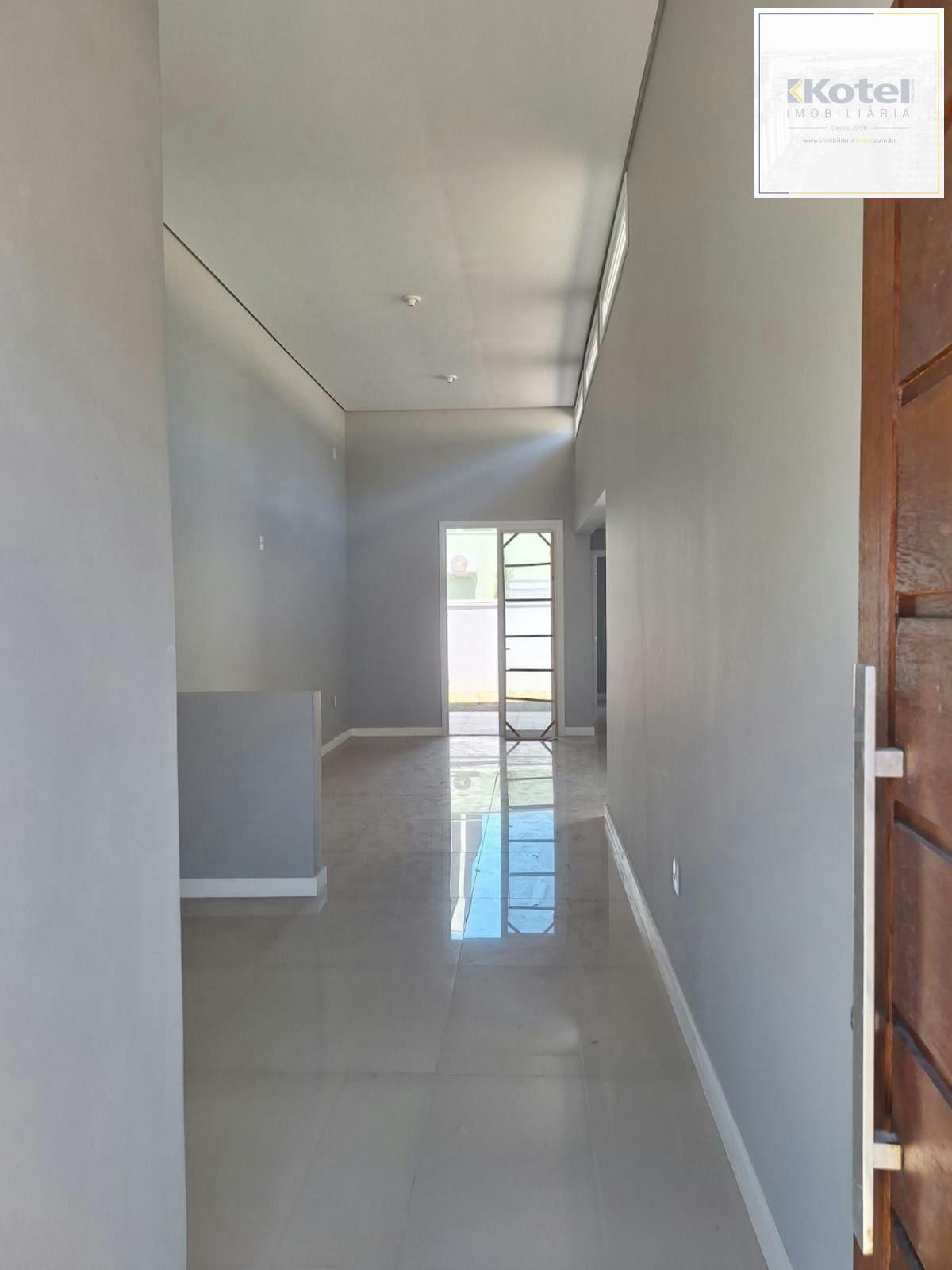 Casa em Condomínio, térrea, 03 dormitórios/01 suíte no Condomínio Bella Morano dentro do complexo Lagos de Nova Ipanema. — foto 2