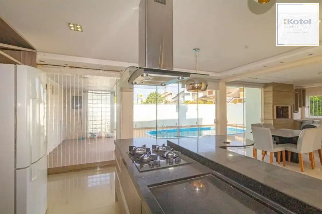 Casa a venda no bairro Moinhos de vento / Canoas RS com 4 quartos /  1 suite / 2 banheiros / 2 vagas
