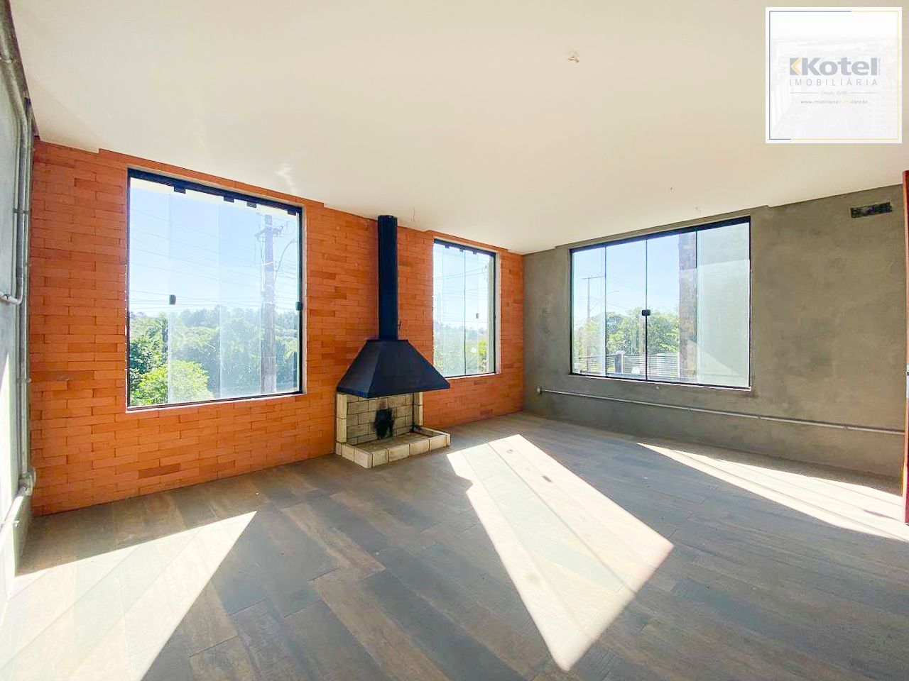 Casa em Condomínio / 3 Quartos / 1 Suíte / 2 Vagas / Verdes Campos / Porto Alegre / RS