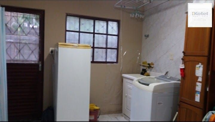 Casa para Venda - 120m², 2 dormitórios, 2 vagas - Jardim Floresta