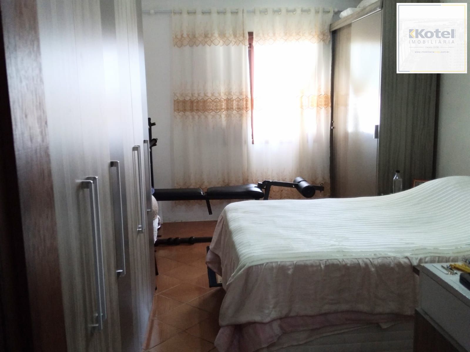 Casa para Venda - 120m², 2 dormitórios, 2 vagas - Jardim Floresta