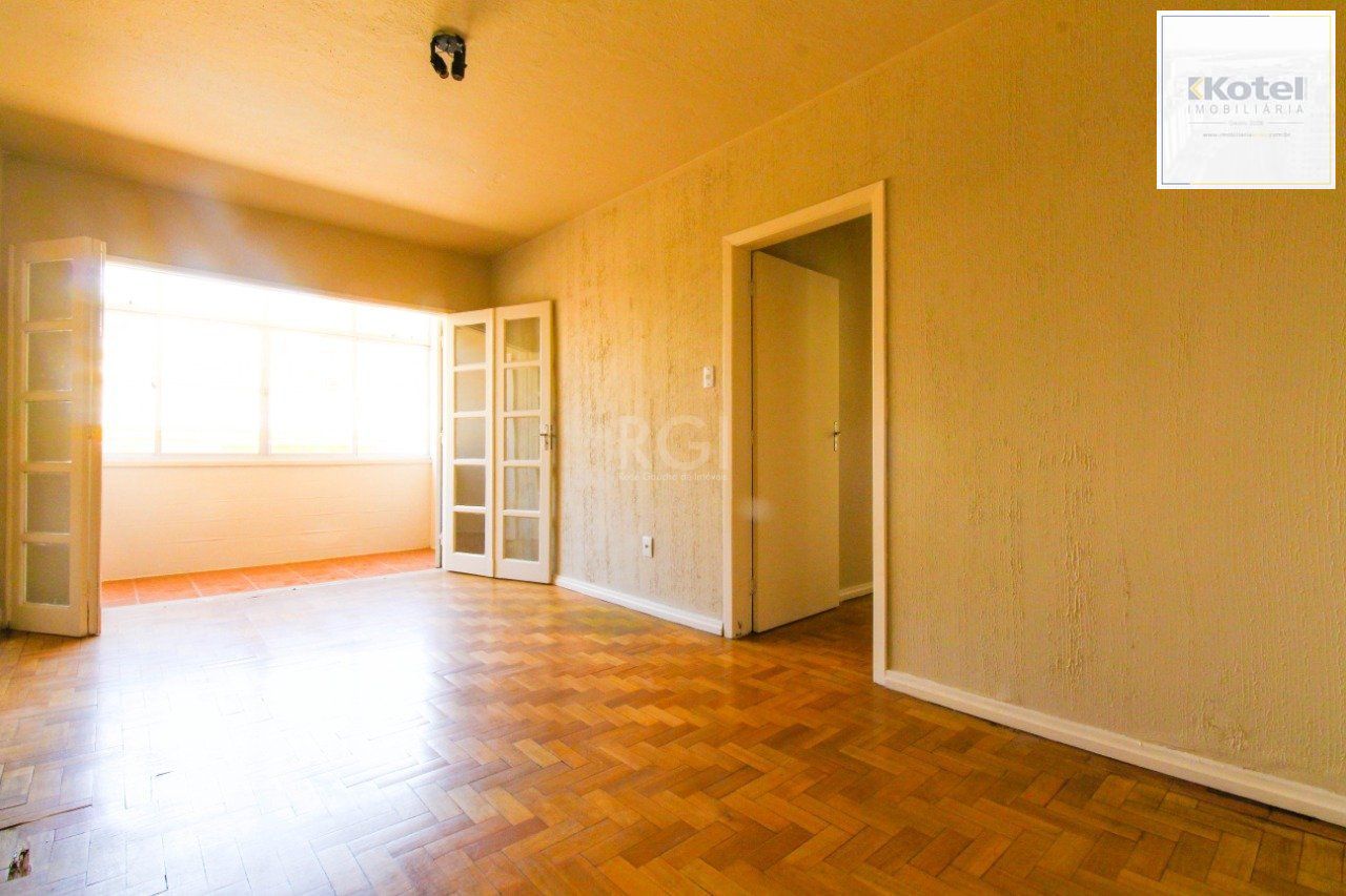 Apartamento para Venda - 73.01m², 2 dormitórios, 1 vaga - Menino Deus — foto 2