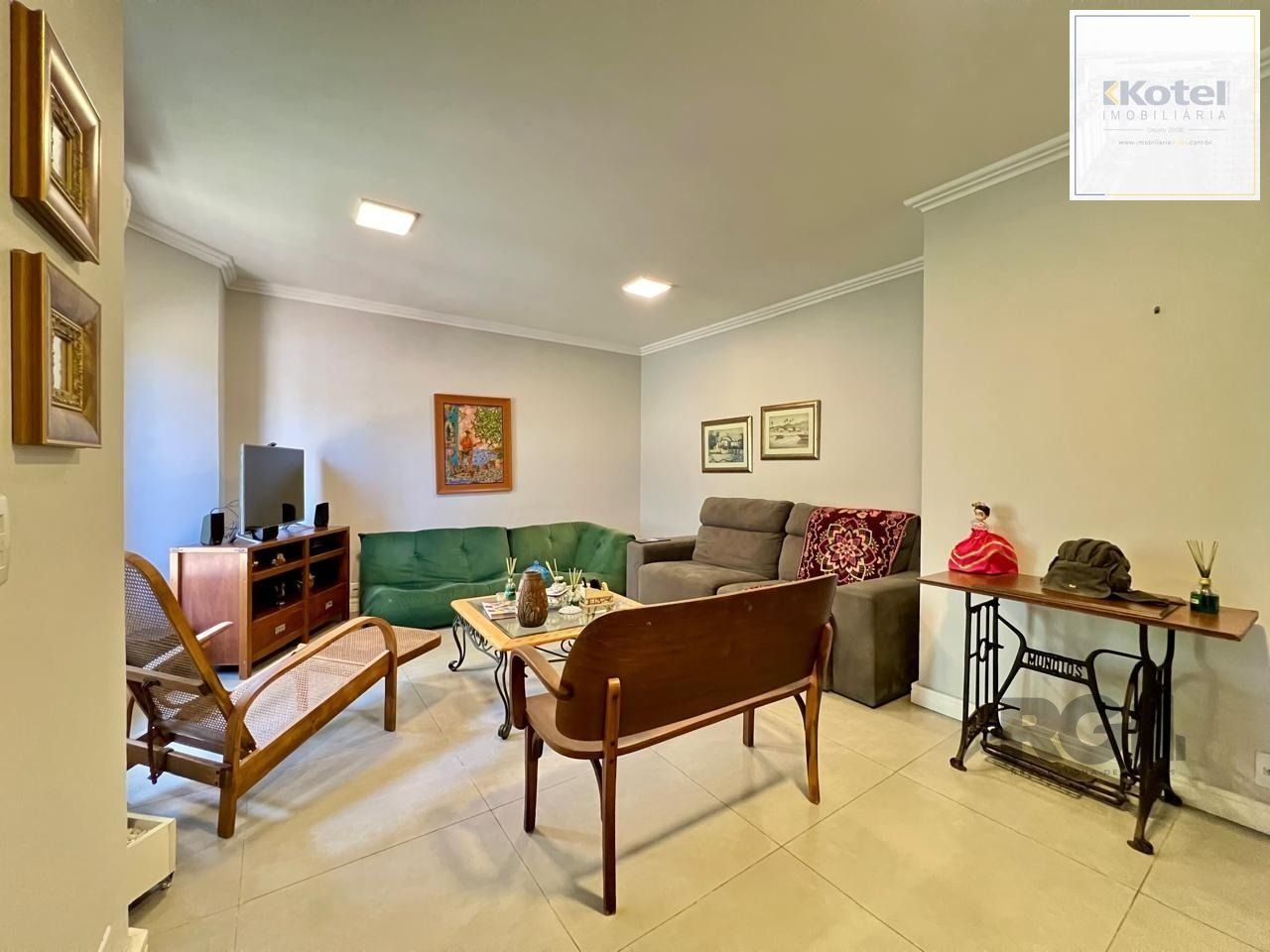 Casa 3 quartos à venda, 139m², Serraria - Porto Alegre