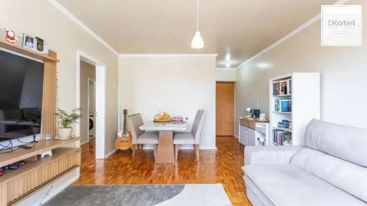 Apartamento 1 Dorm. semi mobiliado em frente da Santa Casa/ Porto Alegre