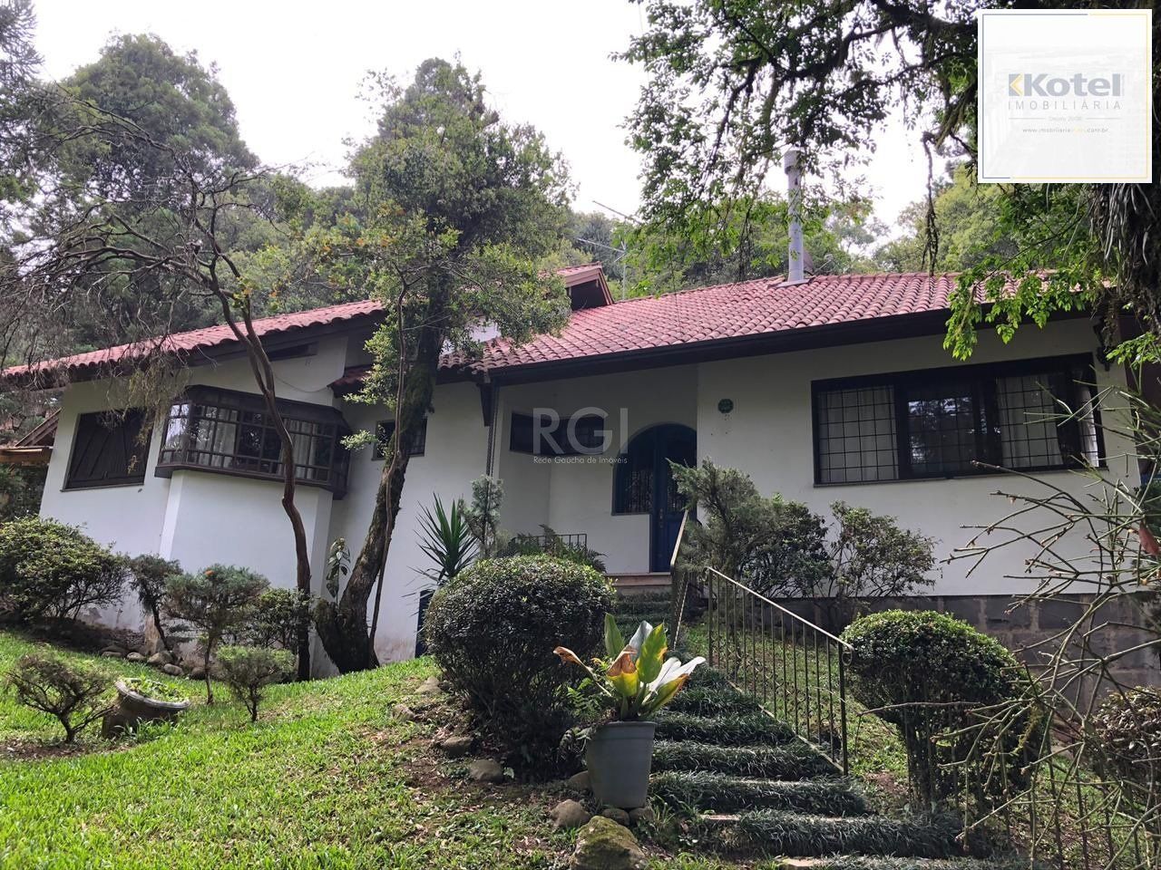 Sobrado para Venda - 295.24m², 3 dormitórios, sendo 3 suites, 2 vagas - Canela — foto 2