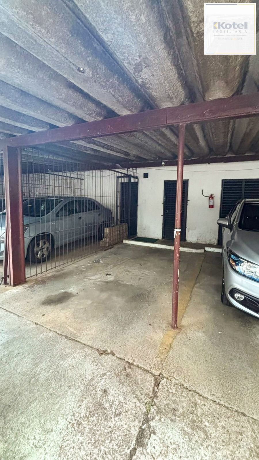 APARTAMENTO 2 DORMITÓRIOS COM VAGA NO JARDIM LEOPOLDINA EM PORTO ALEGRE — foto 2
