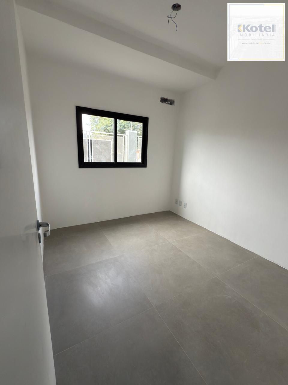 Apartamento a venda / 3 Dormitórios