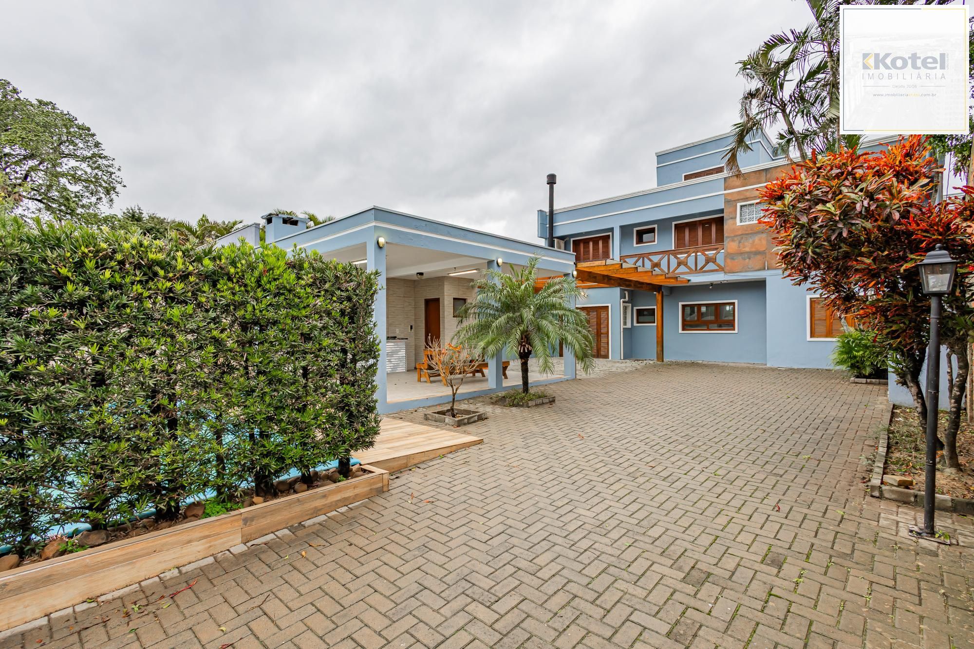 Casa 4 quartos/suite/banheira/piscina/Canoas