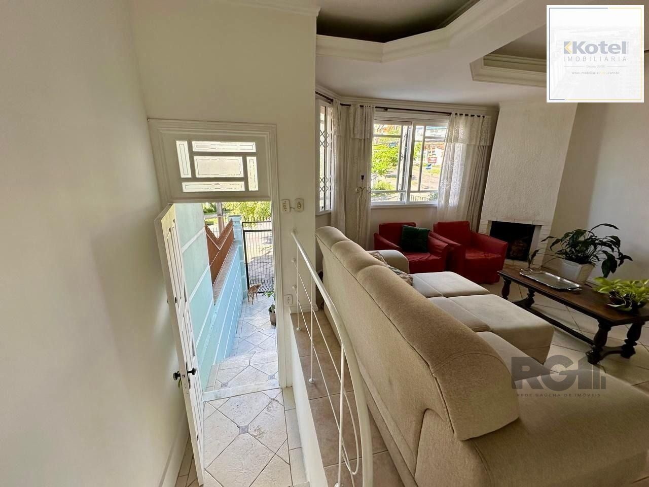 Casa 3 quartos à venda, 250m², Vila Assunção - Porto Alegre