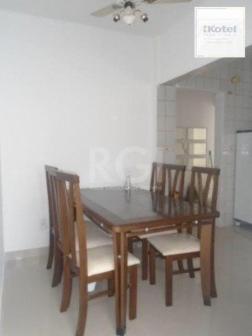 Apartamento para Venda - 74m², 2 dormitórios, Azenha — foto 4