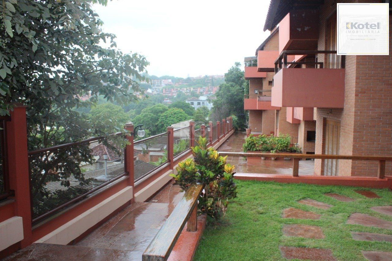 Casa Condominio para Venda - 379.23m², 4 dormitórios, sendo 1 suites, 2 vagas - Menino Deus — foto 2