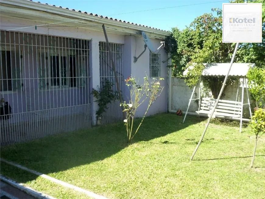 Casa a venda no bairro Ponta Grossa com 3 quartos / 1 suite / 2 banheiros / 2 vagas — foto 2