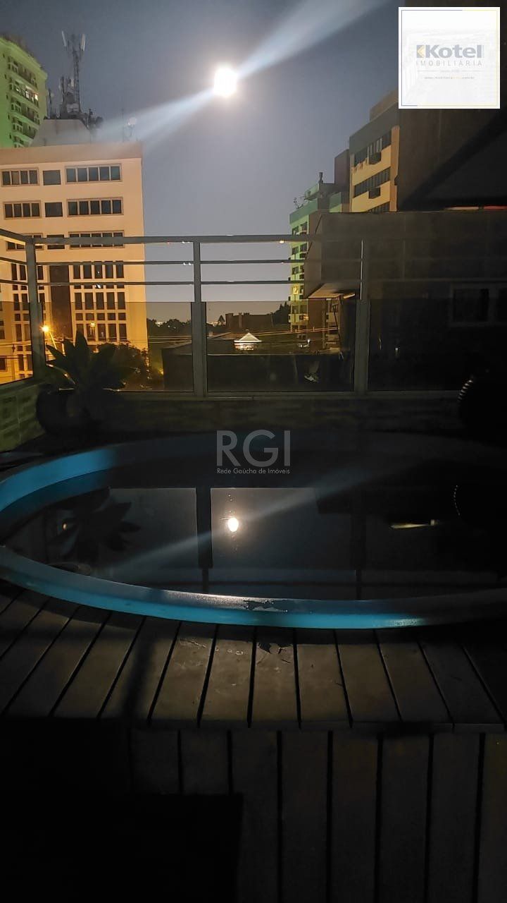 Cobertura para Venda - 296m², 3 dormitórios, sendo 1 suites, 3 vagas - Petrópolis — foto 5
