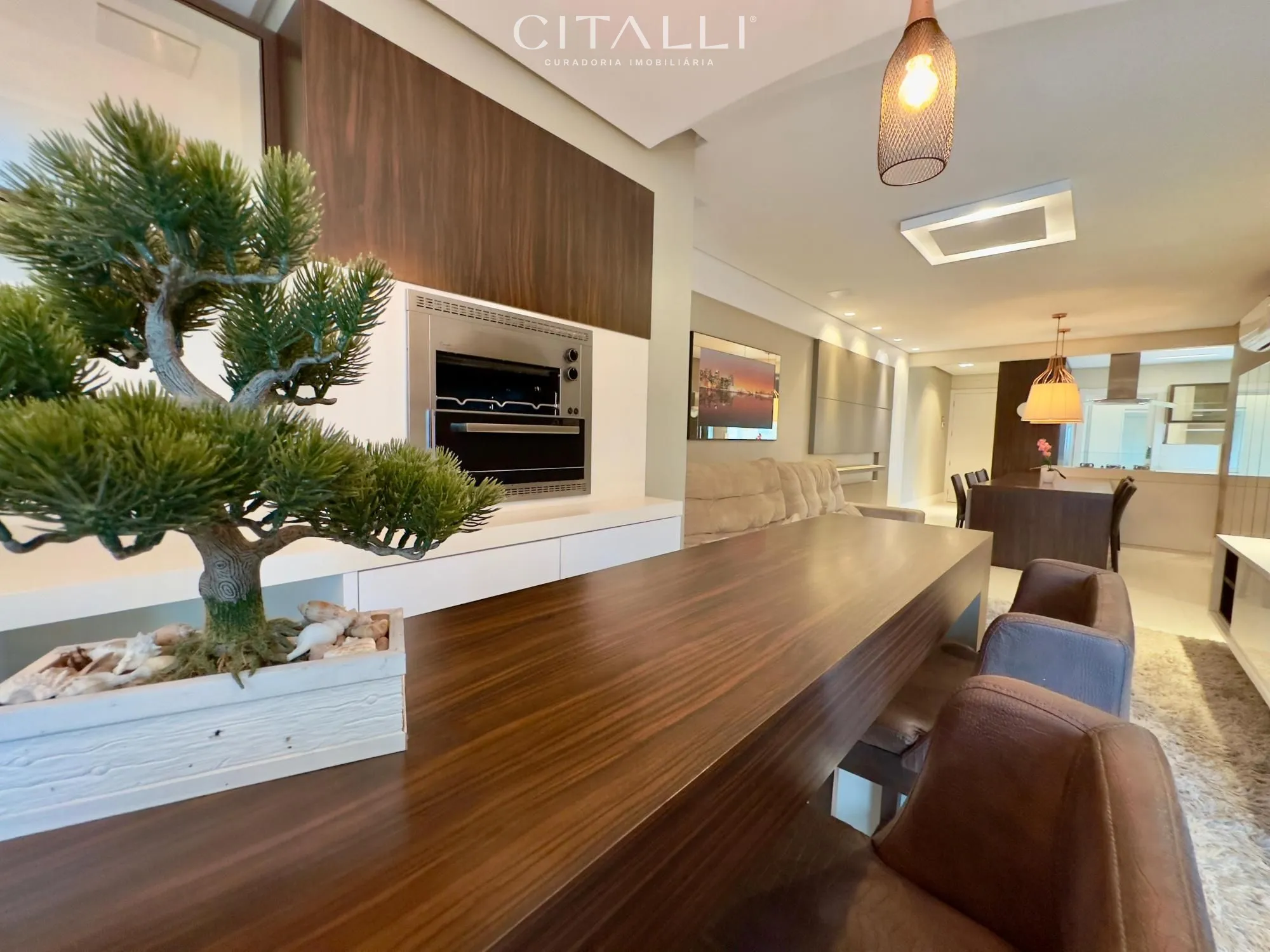 Apartamento Mobiliado com 3 suítes no Edifício Le Majestic em Balneário Camboriú - Foto 1