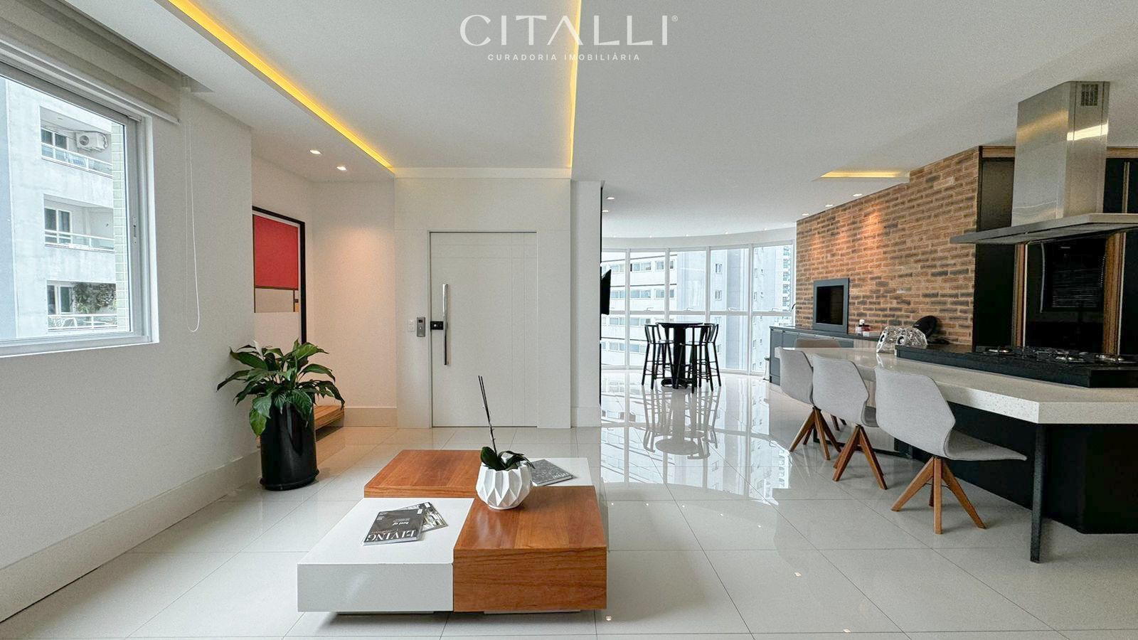 Apartamento no Edifício Elegance Tower em Balnéario Camboriú com 137 m² - Foto 3