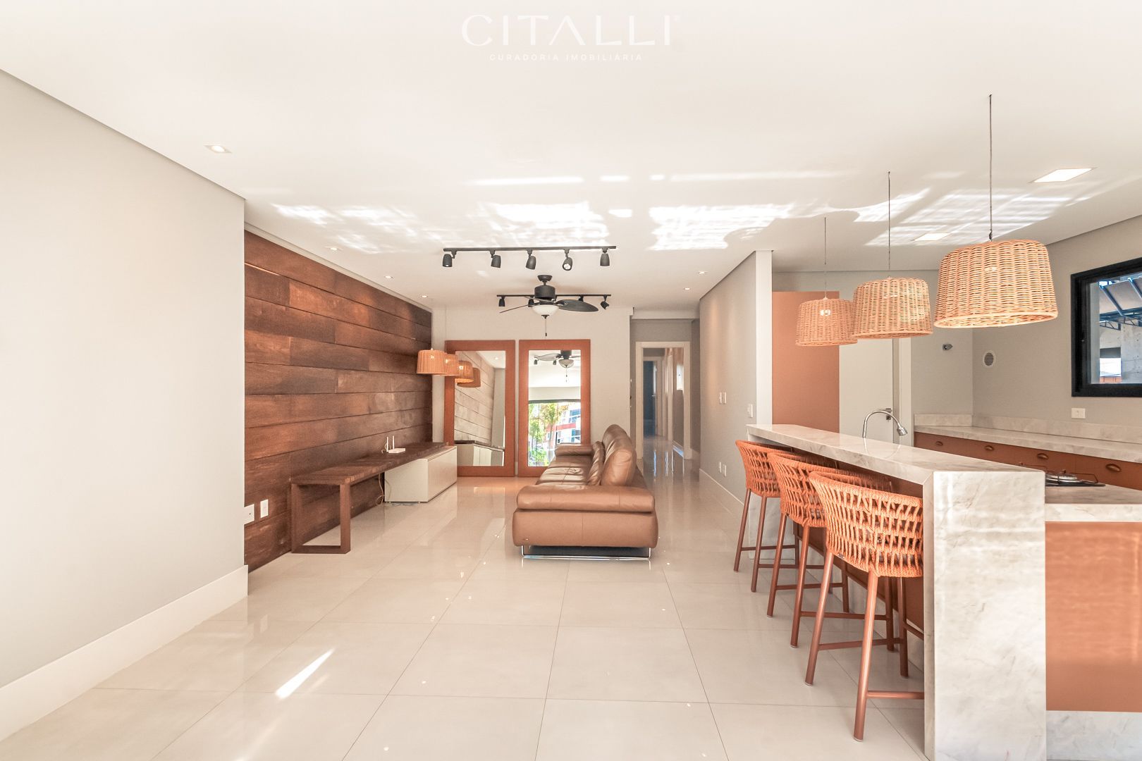 Apartamento diferenciado no Edifício Argos em Balneário Camboriú com 218 m² - Foto 4