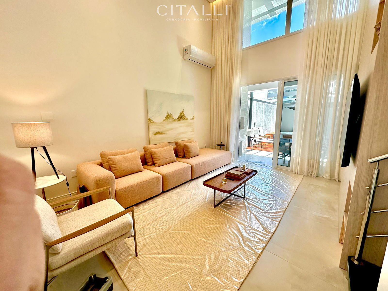 Apartamento Garden Duplex no Edifício Le Blanc Residence na Praia Brava - Foto 2