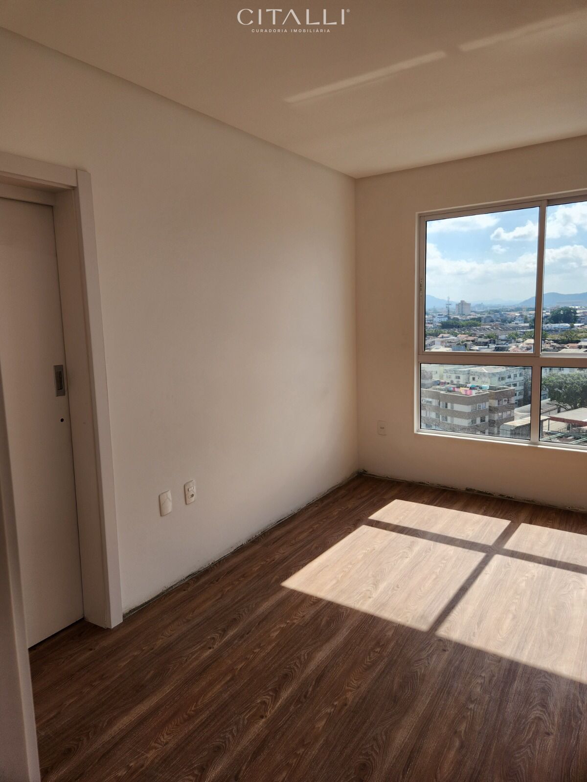 Apartamento no Edifício Cosmopolitan Tower em Itajaí com 80m² - Foto 2