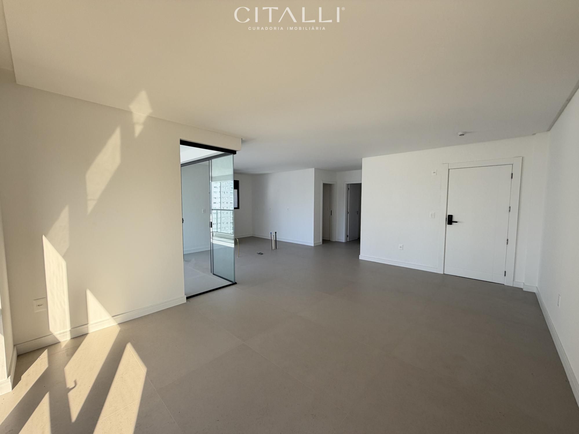 APARTAMENTO NO EDIFÍCIO LA PASSIONE – ITAPEMA / MEIA PRAIA - Foto 2